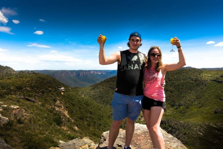 From Sydney: Blue Mountains Small-Group Tour Picnic & Hike