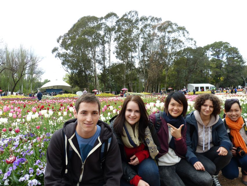 From Sydney: Canberra City Highlights and Floriade Day Tour