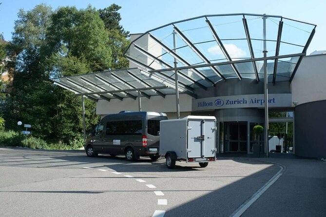 From Zurich Airport: 1-Way Private Transfer To Zurich Hotel