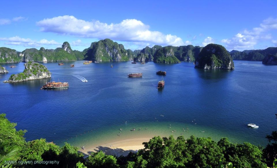 1 full day ha long bay luxury tour with 6 hours on cruise Full Day Ha Long Bay Luxury Tour With 6 Hours on Cruise