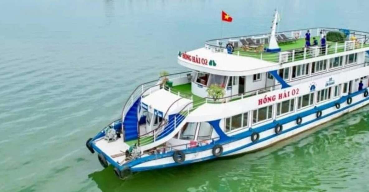 1 full day halong bay bus guide meal kayaking cave swim Full Day Halong Bay, Bus, Guide, Meal, Kayaking, Cave, Swim