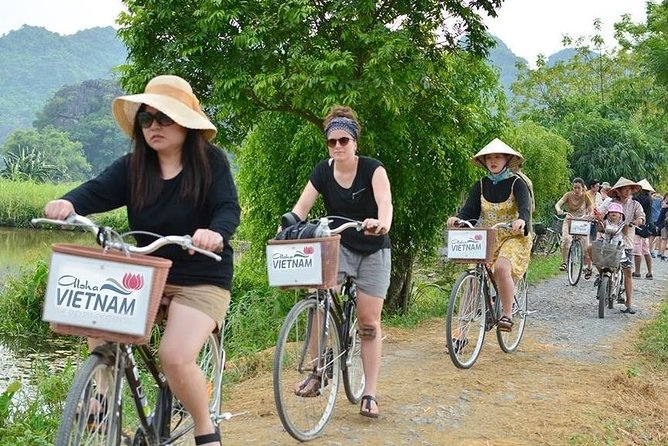 Full Day Hoa Lu, Tam Coc and Mua Cave by Limousine From Hanoi