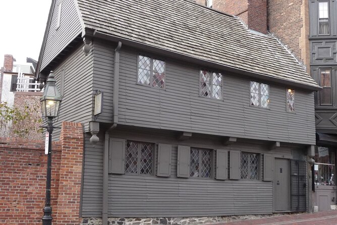 Full-Day Minivan Tour of Revolutionary Boston, Lexington and Concord