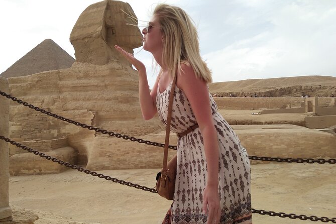 Full Day Private Tour in Giza Pyramids & Saqqara & Memphis