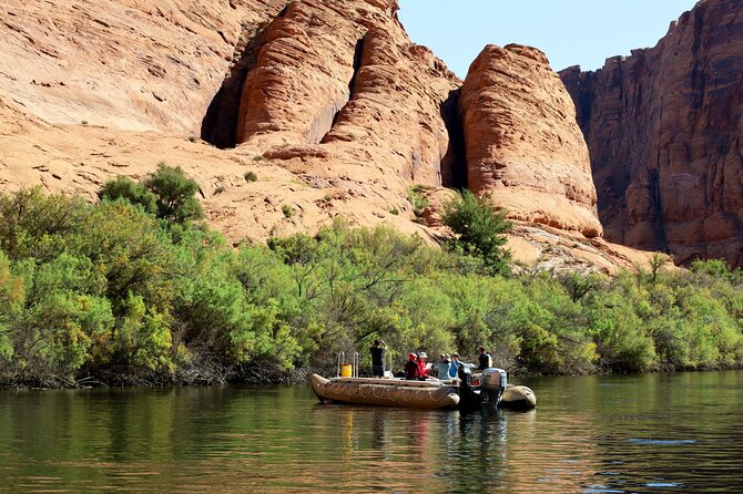 Full-Day Tour to Grand Canyon Coach and River Float