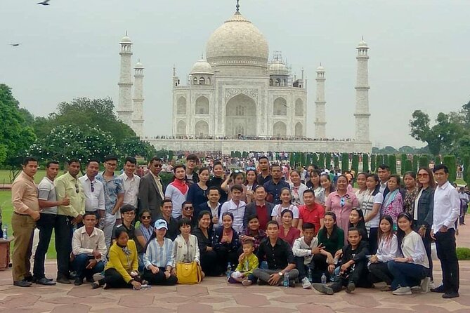 Gatimaan Express: Taj Mahal & Agra Fort Day Tour From Delhi”