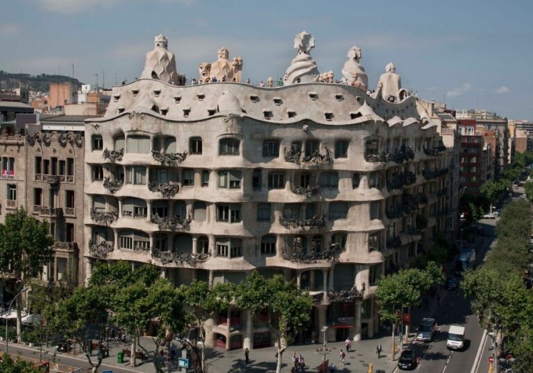 Gaudi’s Masterpieces Private Tour in Barcelona