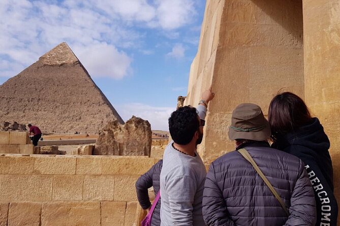 Giza Pyramids and Sphinx Private Tour