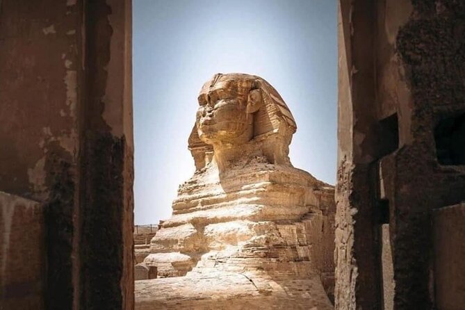 Giza Pyramids, Sphinx, Saqqara, and Memphis Private Day Tour