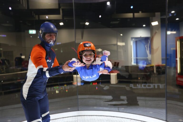 Gold Coast: Indoor Skydiving Experience