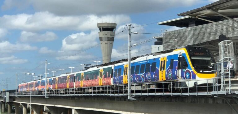 Gold Coast: Train To/From Brisbane Domestic Airport (Bne)