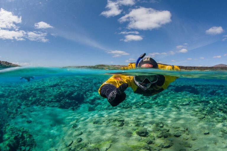 Golden Circle & Silfra Snorkeling Small Group Tour