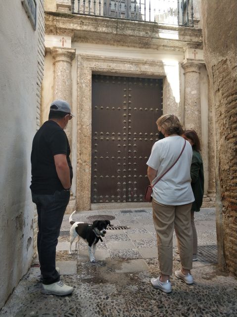 Granada: Guided Albaicín Visit With Pets