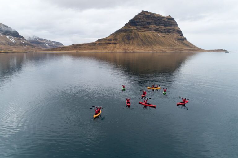 Grundarfjörður: Classic Mt. Kirkjufell Kayaking Adventure