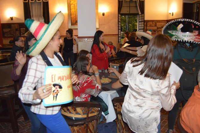 Guadalajara Pub Crawl Small-Group Evening Tour W/Drinks