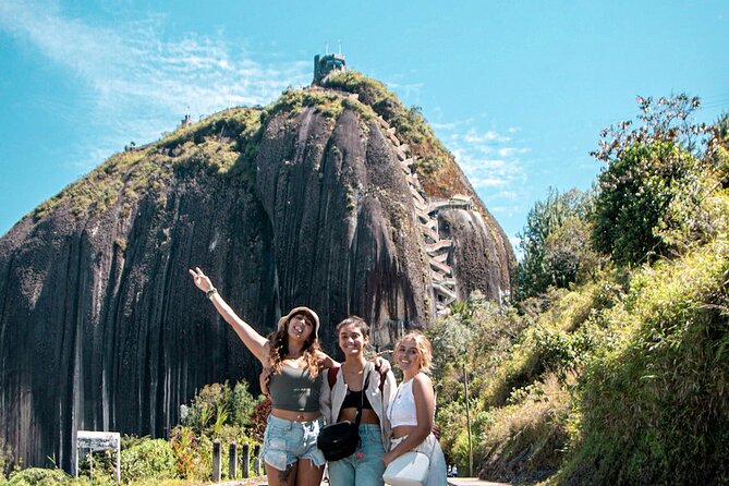 Guatape, El Peñol Rock and Boat Ride Private Tour With Lunch