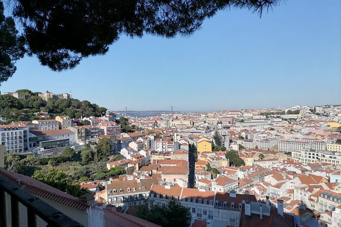 Guided Running Tour in Historic Lisbon