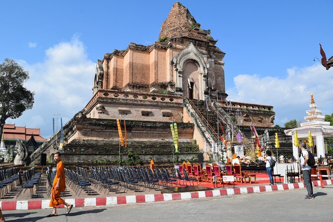 Half Day Chiang Mai City and Cultural by Tuktuk, Samlor & Red Car (Private Tour)