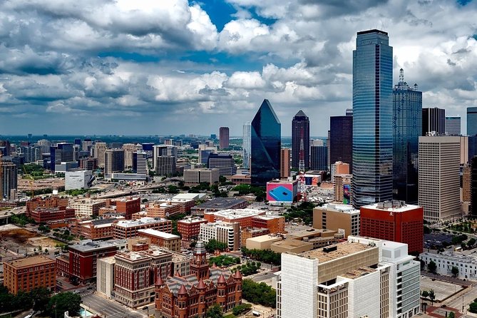 Half-Day Dallas Highlights Tour by Foot, Train and Trolley