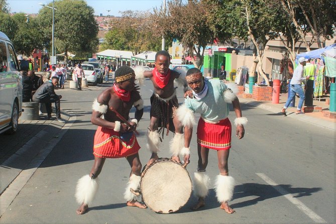 Half-Day Guided Group Tour in Soweto