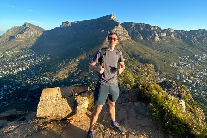 Half-day Lions Head Hike in Cape Town