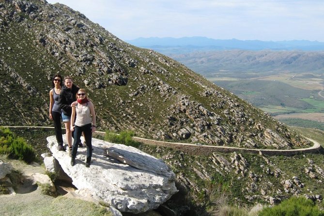 Half-Day Swartberg Pass PRIVATE Tour (Including Lunch & Transfer – Oudtshoorn)