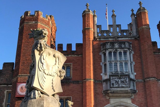 Hampton Court Palace Private Independent Visit by Luxury Sedan