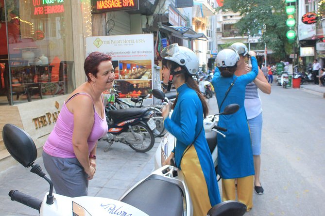 Hanoi City Tour Half Day by Motorbike With Lunch