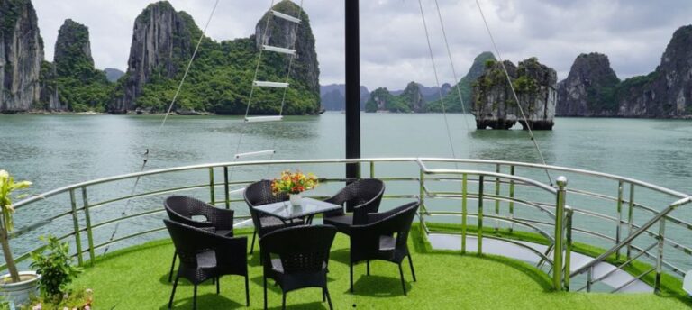 Hanoi: One- Day Halong Bay Cruise With Lunch and Transfer