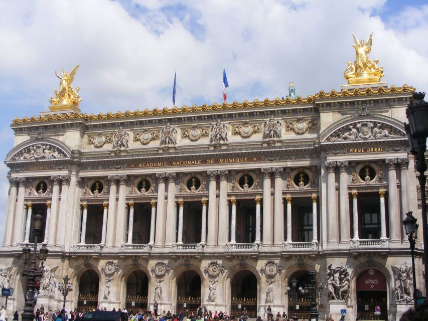 Haussmannian Paris 2-Hour Private Walking Tour