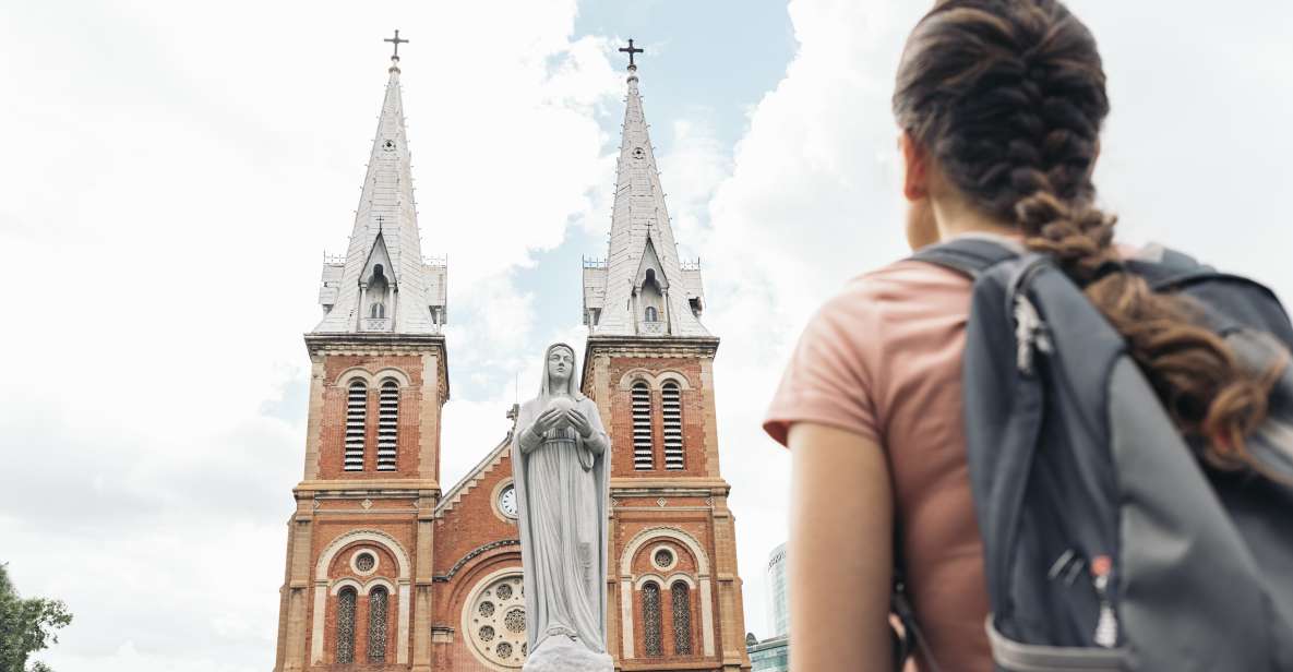 HCMC: English or German War History Tour: Tunnels & Museums