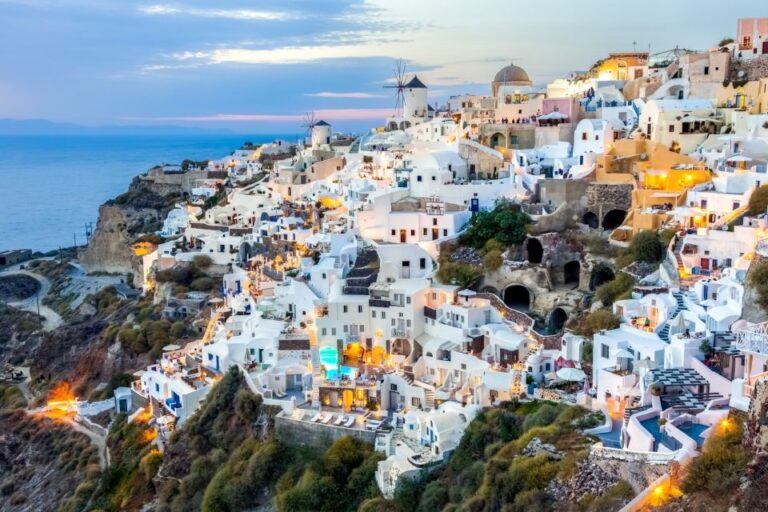 Heraklion or Ag Nikolaos: Oia & Fira Full-Day Santorini Trip