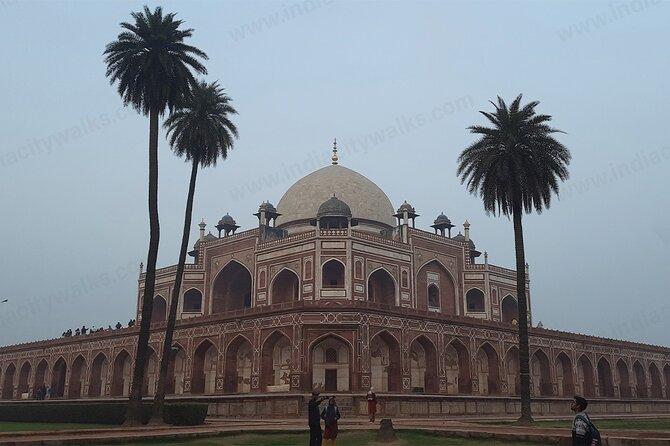 Heritage Day Tour of Old and New Delhi