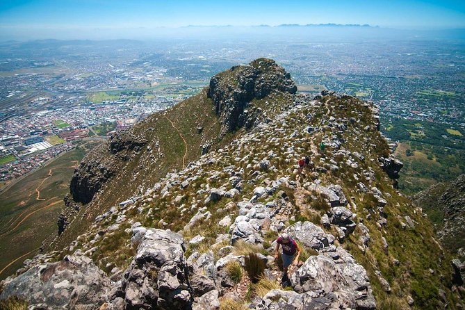1 hiking and trekking on table mountain Hiking and Trekking on Table Mountain