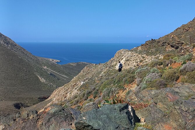 Hiking & Learning Tour in Apano Meria - Transportation Options