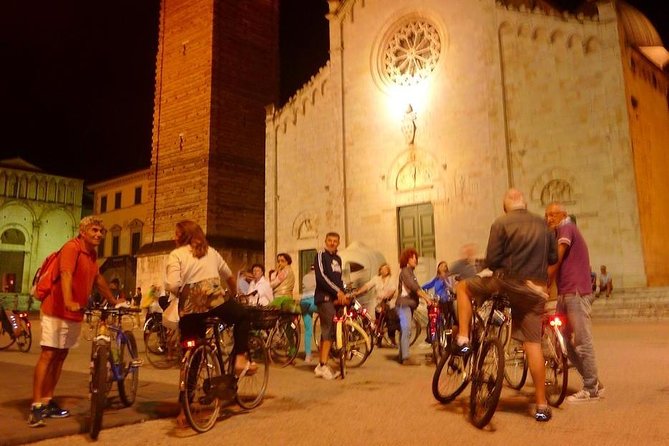Historic Versilia by E-Bike. From the Sea to the Hills Passing Through Pietrasanta