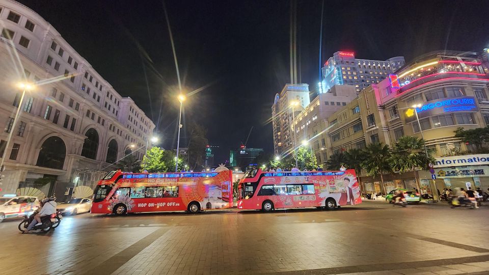 HO CHI MINH CITY: 1 ROUND MIDNIGHT BUS TOUR