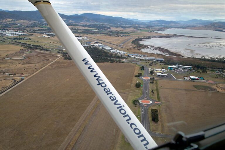 Hobart: Introductory Flying Lesson