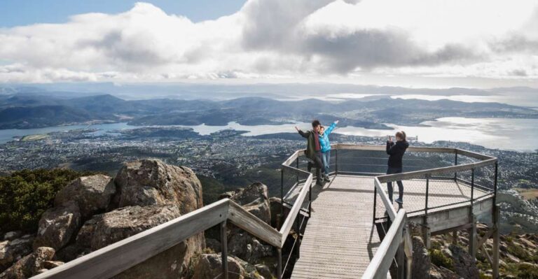 Hobart: Mount Wellington and Richmond Village Shuttle
