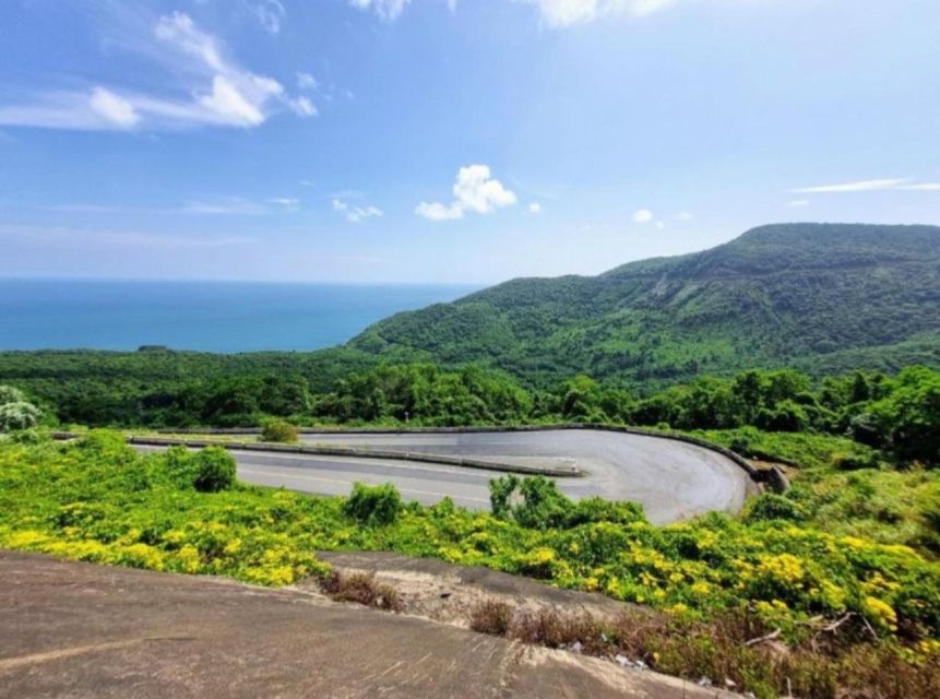 Hoi An/ Da Nang to Hue by Private Car via Hai Van Pass