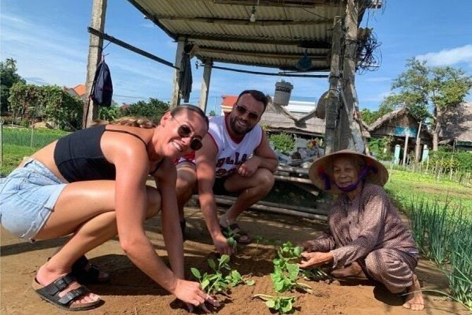 Hoi An Local Village and Basket Boat By Motorbike – Private Tour