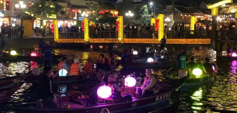 Hoi an Night Market With Walking Tour – Sampan Boat Ride