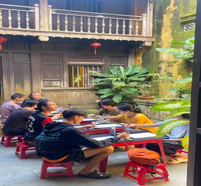 Hoi An: Traditional Vietnamese Calligraphy Class in Oldtown