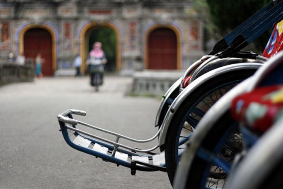 Hue City by Cycle Rickshaw: Half-Day Private Tour