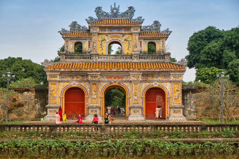 Hue Royal Tombs and Citadel , Thien Mu Pagoda by Dragon Boat