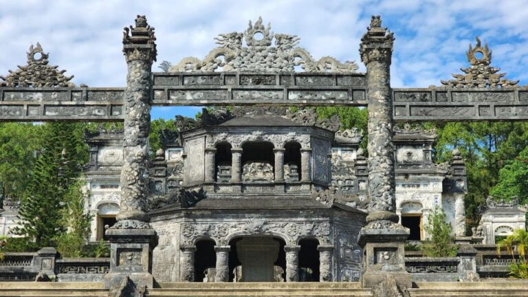 Hue Royal Tombs Tour: Khai Dinh and Tu Duc Mausoleum