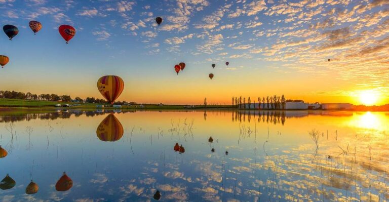 Hunter Valley: Sunrise Balloon Ride With Bubbly Breakfast