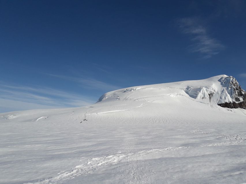 1 hvannadalshnjukur hike the highest summit in iceland Hvannadalshnjúkur: Hike the Highest Summit in Iceland