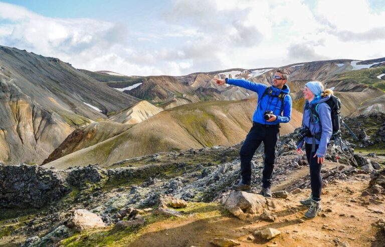 Iceland: Landmannalaugar Guided Hiking Experience