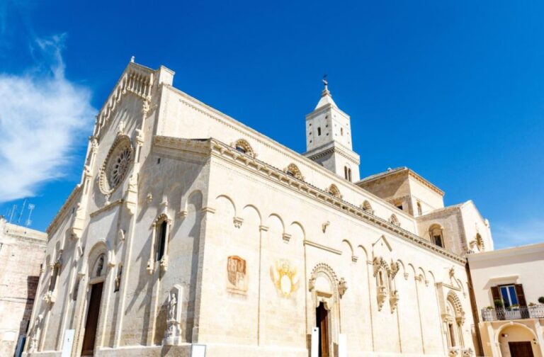 Insightful Matera Walking Tour for Couples